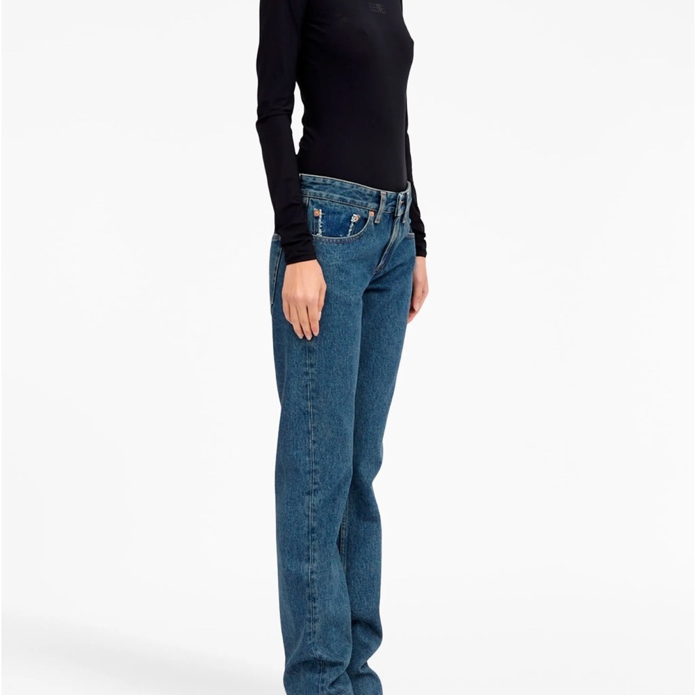 Blue Straight Leg Jeans with Classic Fit